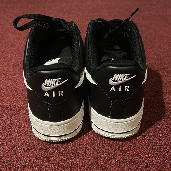 Nike Air Force 1 Low - Picture 2 of 5